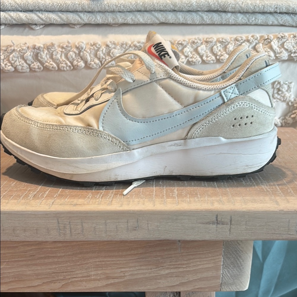 Nike Beige and Off-White Sneakers